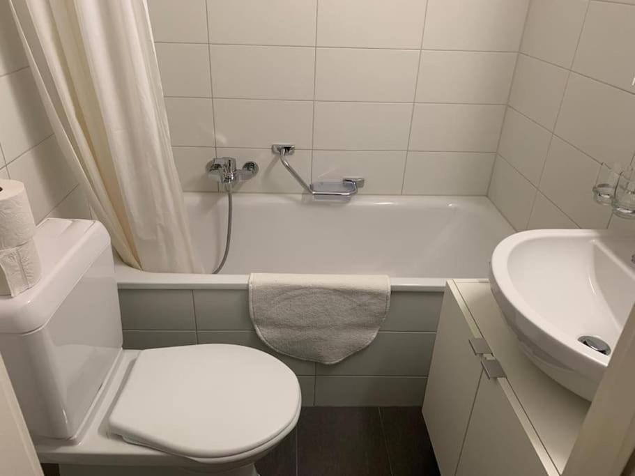 Beautiful Studio 2 Minutes From The Train Station Apartment Lausanne Exterior photo